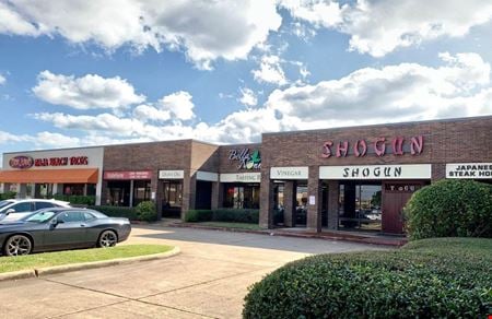A look at Pierremont Plaza Shopping Center commercial space in Shreveport