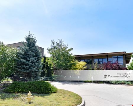 A look at Cedar Creek Corporate Park - 25501 West Valley Pkwy Commercial space for Rent in Olathe