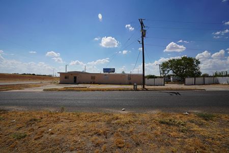 A look at 805 N Baze St commercial space in San Angelo