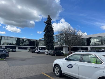 A look at H & F Center Office space for Rent in Spokane Valley