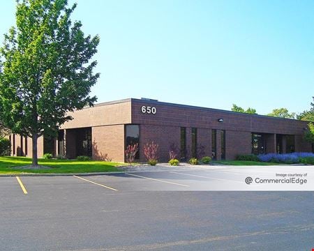 A look at Hamilton Lakes Business Park - 650 Devon Avenue Office space for Rent in Itasca
