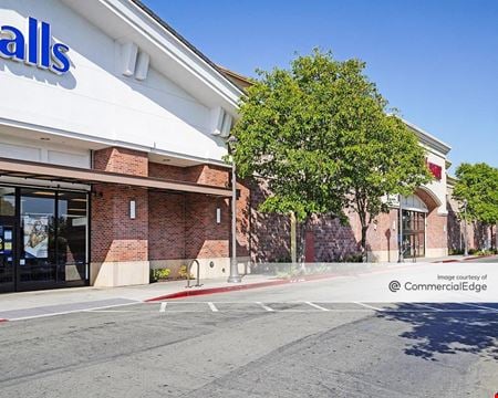 A look at San Jose Market Center Retail space for Rent in San Jose