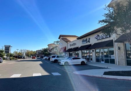A look at Dominion Oaks Shopping Center Commercial space for Rent in San Antonio