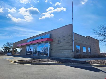 A look at 899 N Randall Rd, Western East/West Corr Submarket commercial space in Batavia