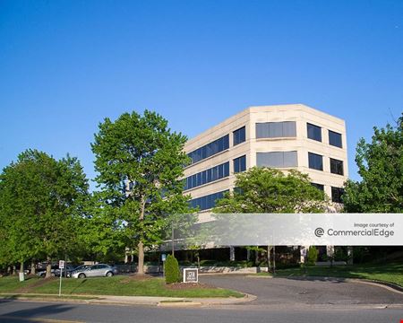 A look at Pender Plaza Office space for Rent in Fairfax