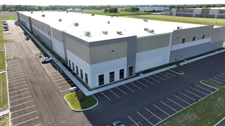 A look at Dayton Park 7075 Building 10 Industrial space for Rent in Vandalia