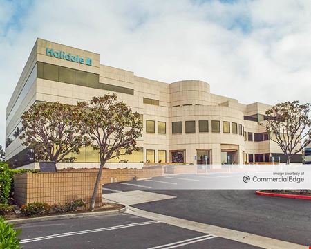 A look at 8 Corporate Park commercial space in Irvine