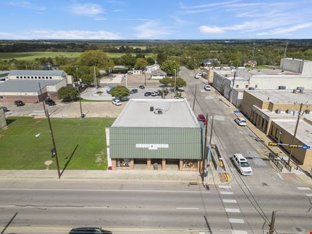 A look at 719 E Main St commercial space in Gatesville