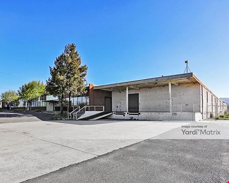 A look at Alvarado Commerce Center Industrial space for Rent in San Leandro