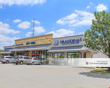 A look at Brodie Park Shopping Center commercial space in Austin