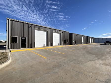 A look at 8124 Silver Crossing commercial space in Oklahoma City
