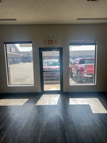A look at 115 N Dixieland Rd commercial space in Rogers