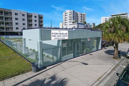 A look at 727 West Flagler Street commercial space in Miami