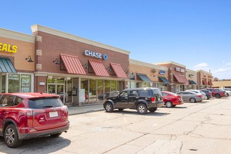 A look at Lakeshore Plaza Retail space for Rent in Euclid