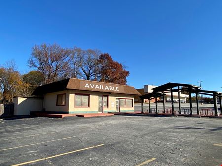 A look at 2061 Donald Lee Hollowell Parkway commercial space in Atlanta