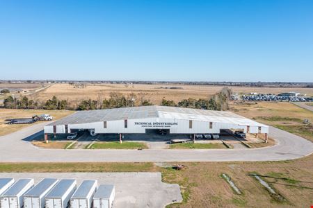 A look at 1100 N Airport Road commercial space in Abbeville