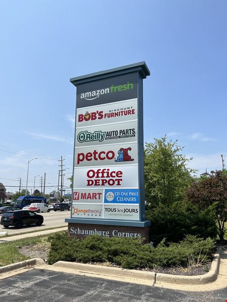 A look at Schaumburg Corners Retail space for Rent in Schaumburg