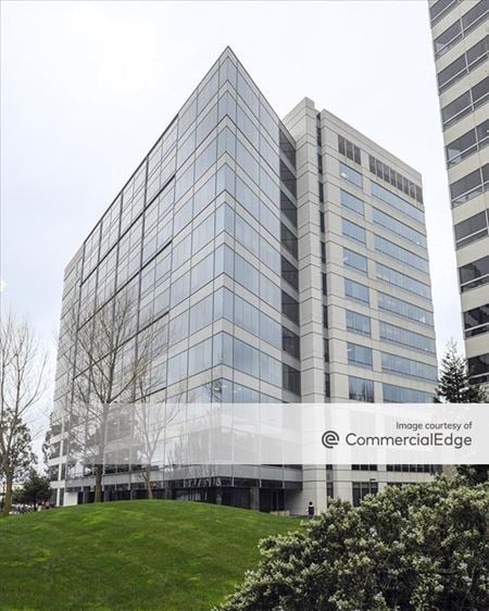 A look at Gateway Commons Office space for Rent in S San Francisco