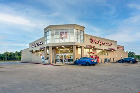 A look at Walgreens commercial space in Edinburg