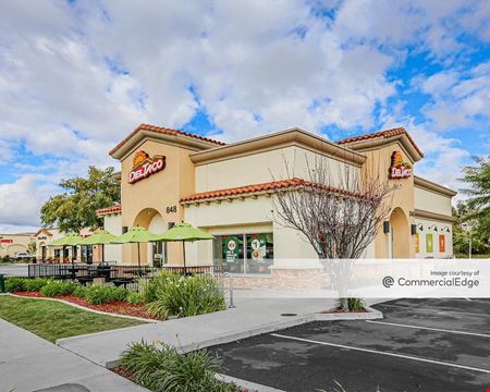 A look at Moorpark Marketplace Retail space for Rent in Moorpark