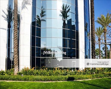 A look at Airport Tower Commercial space for Rent in Irvine