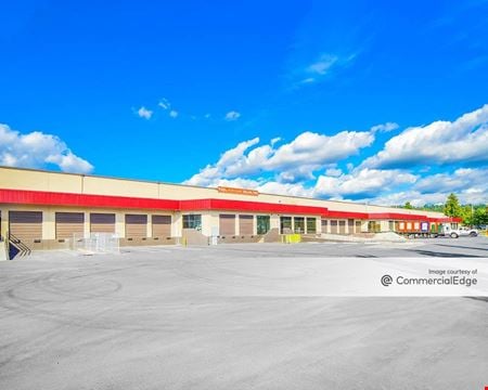 A look at 196th Commerce Center commercial space in Kent