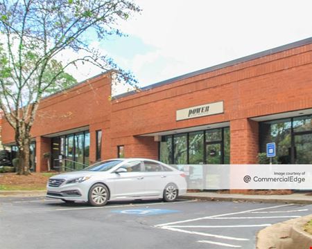 A look at Holcomb Bridge Business Center commercial space in Alpharetta