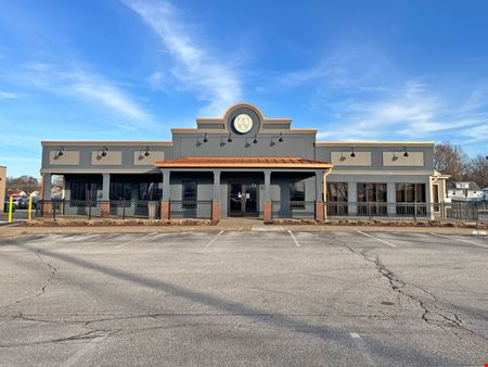 A look at 5761 Peach Street commercial space in Erie