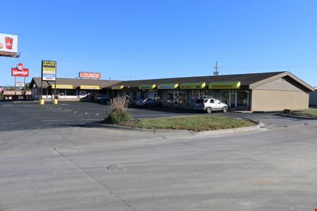 A look at 4223 & 4227 S 84th Street Retail space for Rent in Omaha