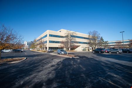 A look at Atrium II commercial space in Arlington Heights