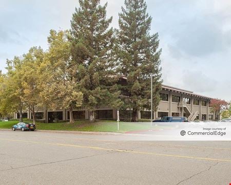 A look at 3947 Lennane Drive commercial space in Sacramento
