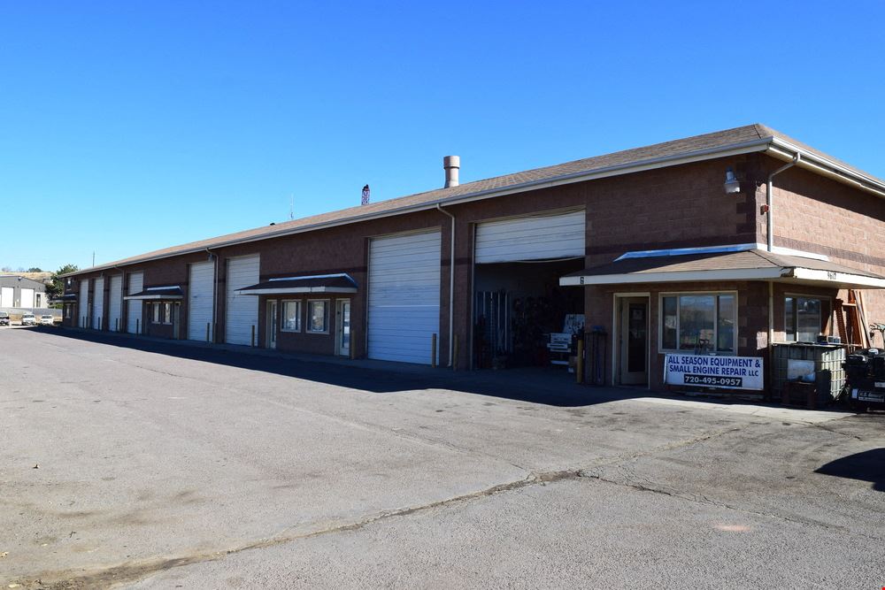 Office/Warehouse w/ Yard for lease