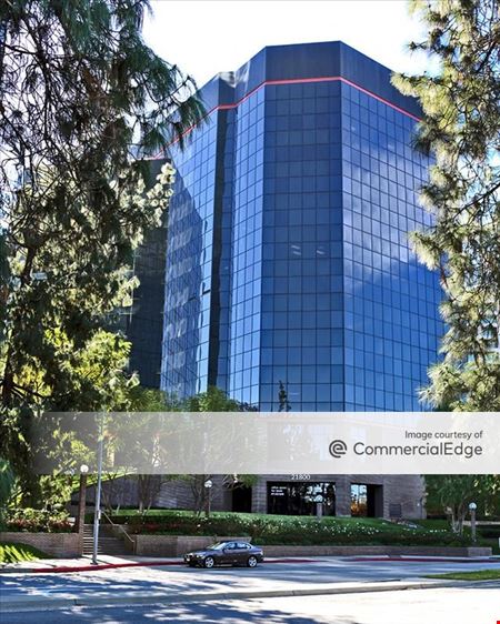 A look at Warner Center Tower 5 Office space for Rent in Woodland Hills