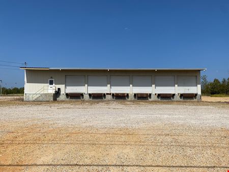 A look at 15 Door Terminal Industrial space for Rent in Tupelo