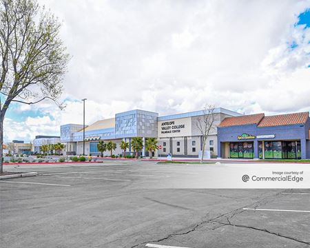A look at Palmdale Place commercial space in Palmdale
