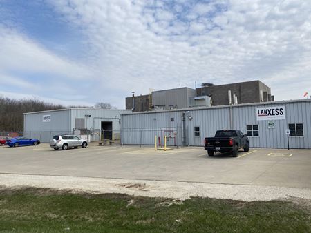 A look at LanXess commercial space in Mapleton