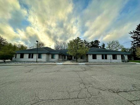 A look at Lake Lansing Road Professional Office Space Commercial space for Rent in East Lansing