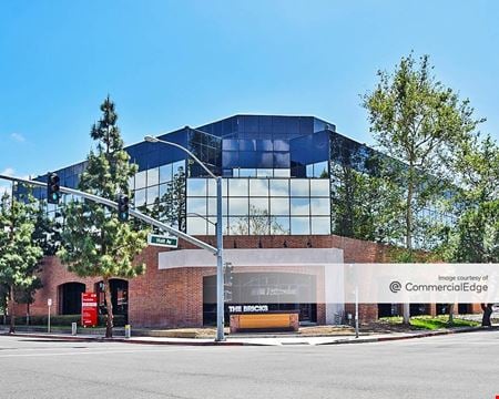 A look at Tustin Corporate Center - 18302 Irvine Blvd Office space for Rent in Tustin