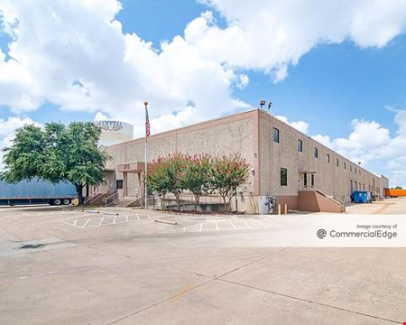 A look at 815 South Coppell Road commercial space in Coppell
