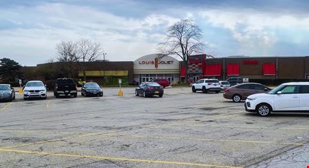 A look at Louis Joliet Mall Retail space for Rent in Joliet