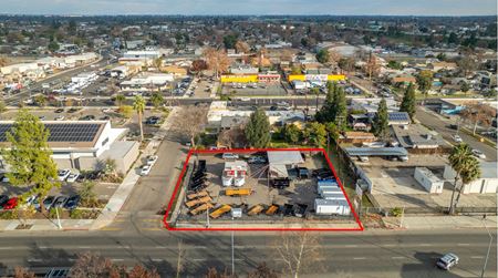 A look at Freestanding Retail Automotive Buildings on Blackstone Ave commercial space in Fresno