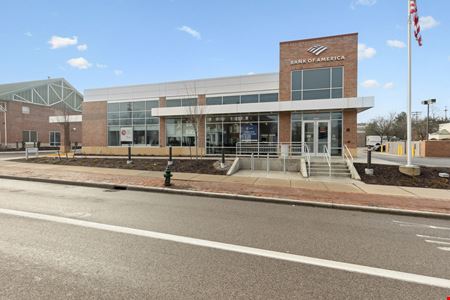 A look at Chagrin Lee Plaza commercial space in Shaker Heights