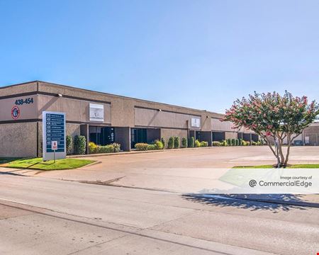 A look at Mockingbird Place Industrial space for Rent in Dallas