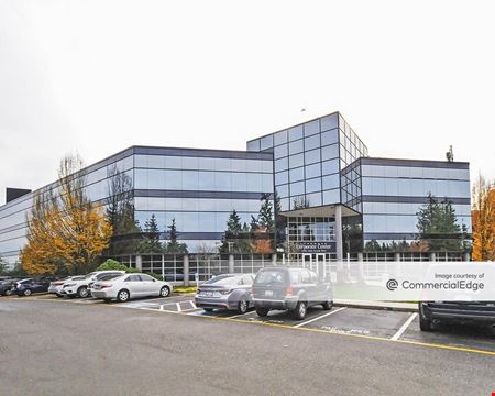 A look at Lynnwood Corporate Center commercial space in Lynnwood