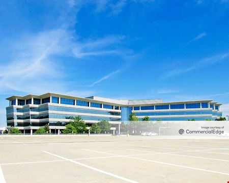 A look at Oak Brook Pointe Office space for Rent in Oak Brook