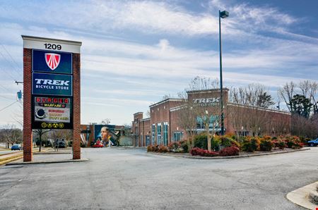 A look at 1209 Battleground Ave commercial space in Greensboro