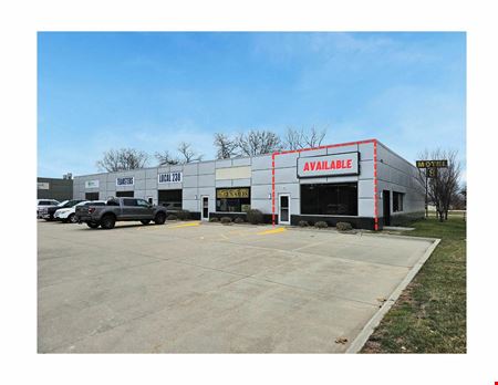A look at 4905 Hubbell Avenue commercial space in Des Moines