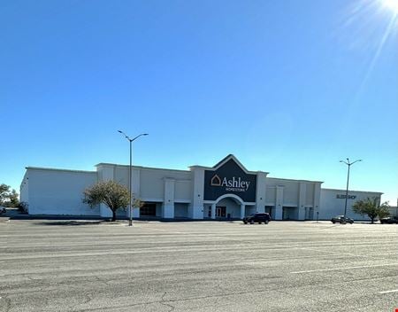 A look at 22' - Dock-High - Sprinklered - 100% HVAC Industrial space for Rent in Lake Charles