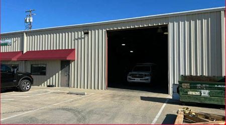 A look at 39 N Cluff Ave # C1 Industrial space for Rent in Lodi