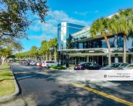 A look at Lakeshore Business Center - II Office space for Rent in Fort Lauderdale